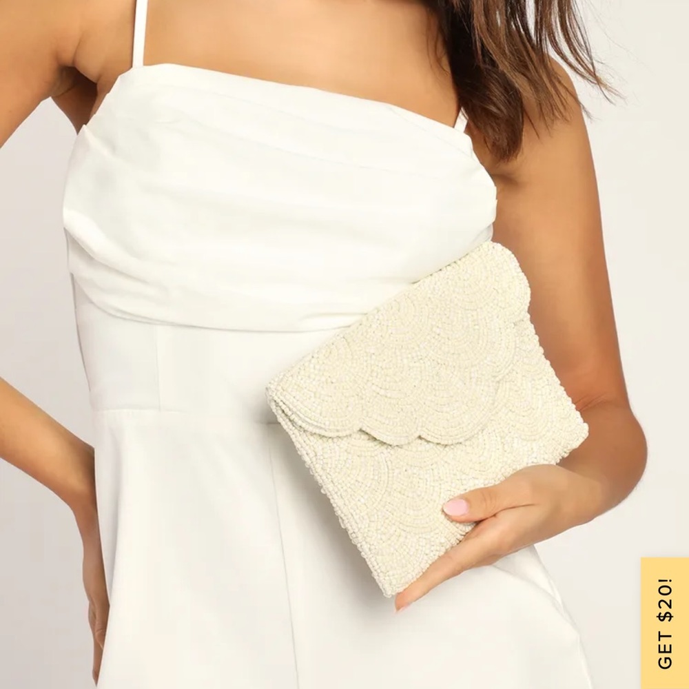 Lulus Deco Designs Ivory Beaded Scalloped Clutch